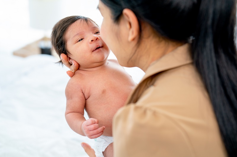 Nanny for infants & newborns